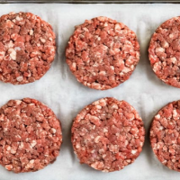 Beef Burgers (2 patties, 450 grams).
